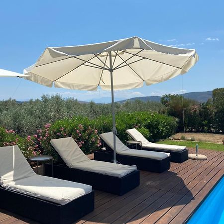 Georges Villa Galaxidi, Family, Pool And Garden Exterior photo